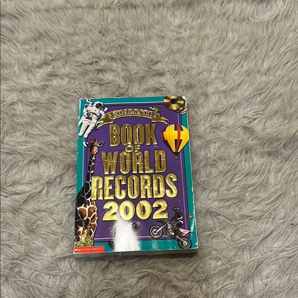 Scholastic Book of World Records‎ 2002